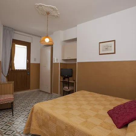 Affittacamere Villa Pucci-3
